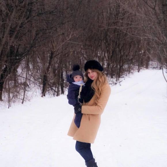 Meet your Posher, Jade - Picture 1 of 1